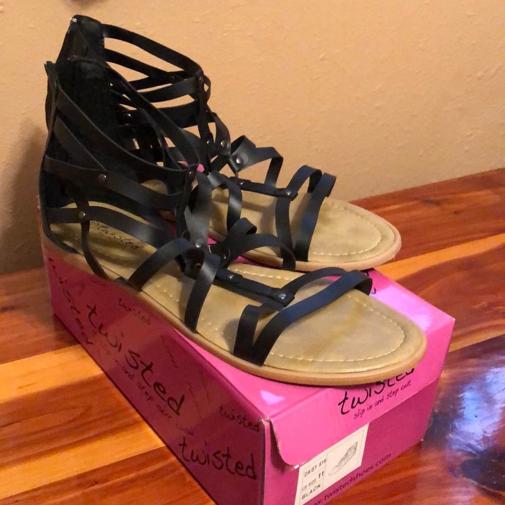 Size 11 Ladies Gladiator style Sandal